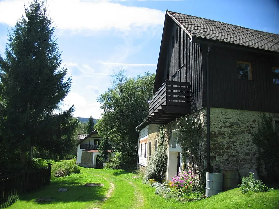 Lídlovy Dvory