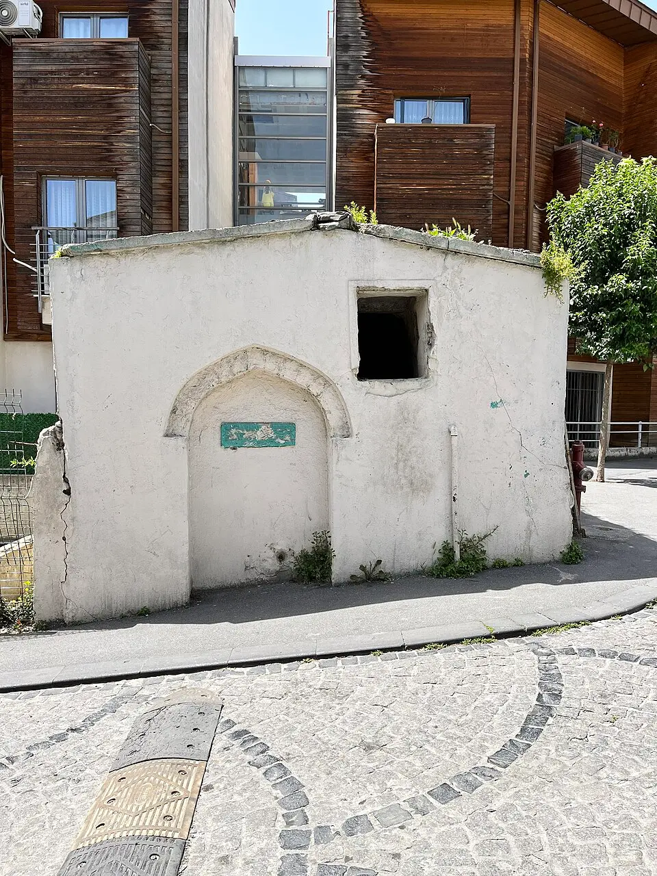Ahmet Ağa Çeşmesi (Karagümrük)