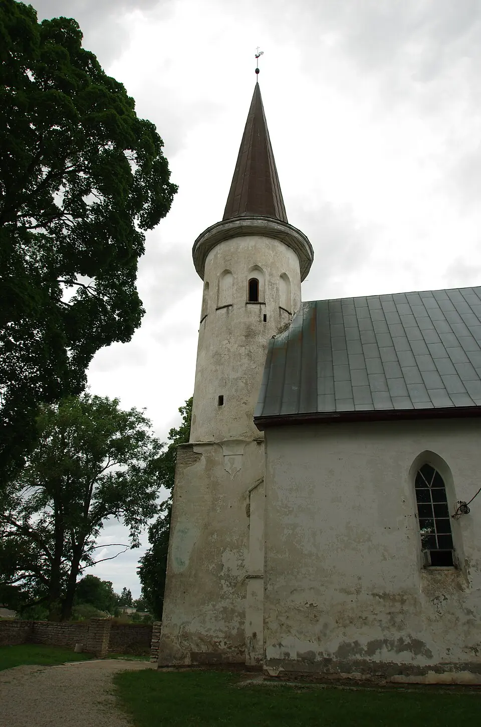 Commune de Lüganuse