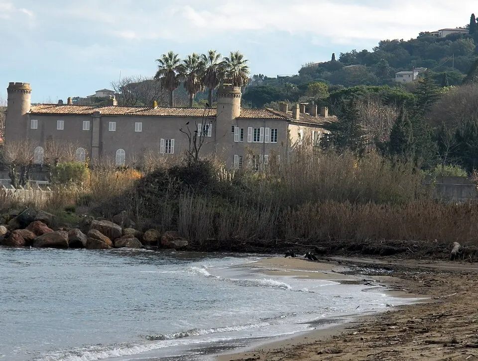 Bild: Office de tourisme de Gassin · CC BY-SA 4.0 château Bertaud