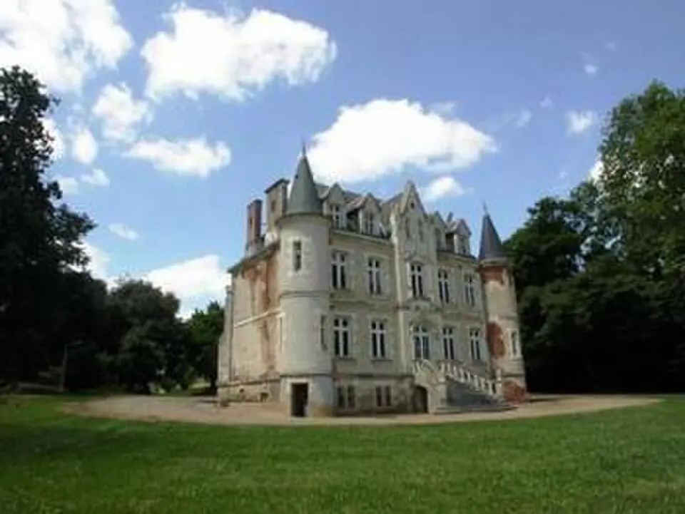 château du Cluzeau