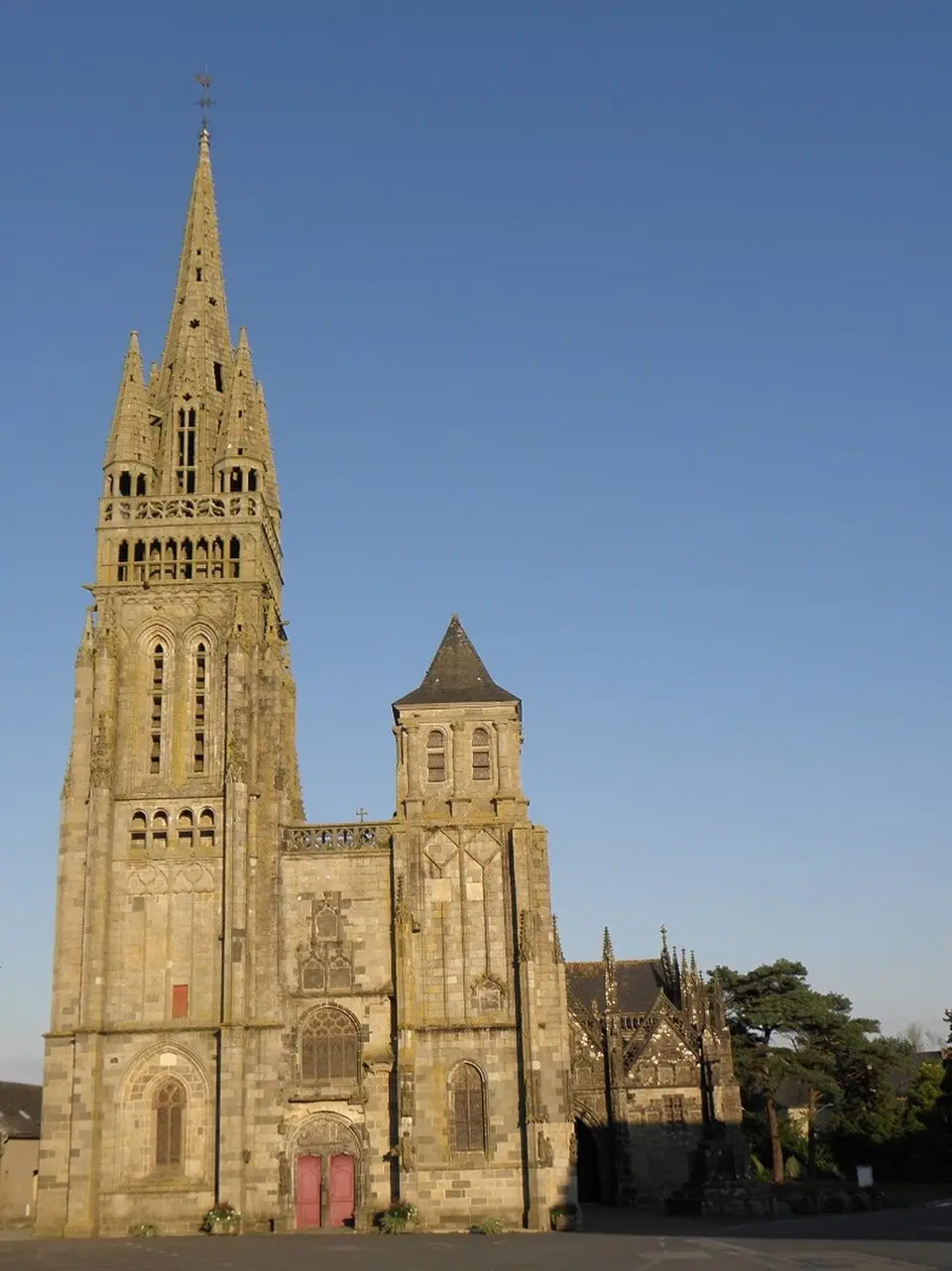 basilique Notre-Dame du Folgoët