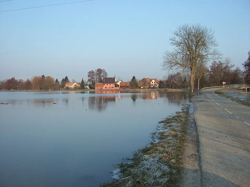 Slika: Ehrhart Marcel · CC BY-SA 3.0 Osthouse