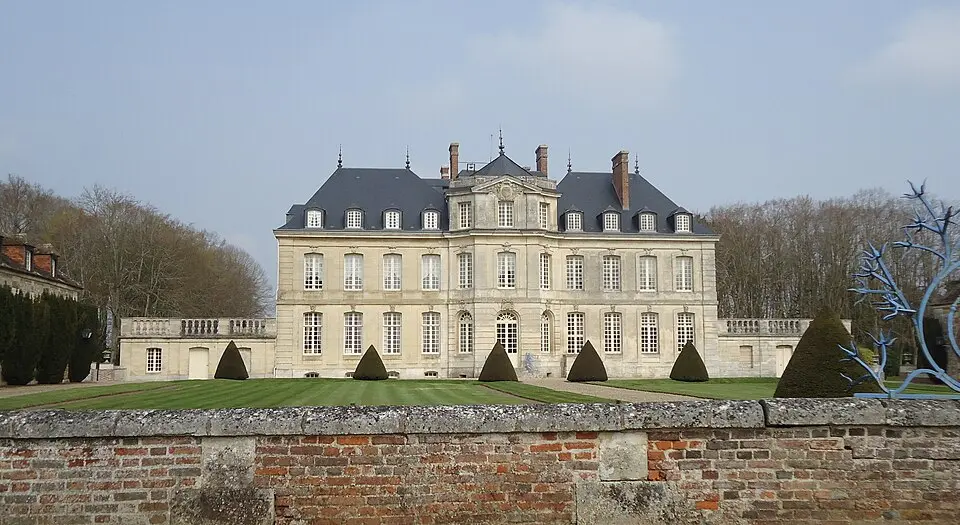 Image: Gregofhuest · CC BY-SA 3.0 château d'Omonville