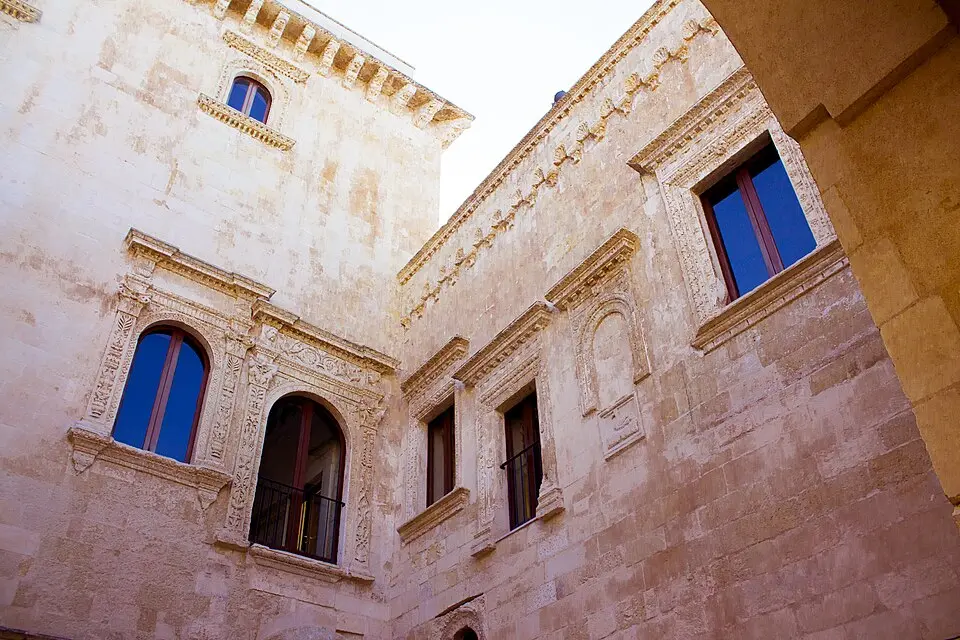 Palazzo Vernazza-Castromediano