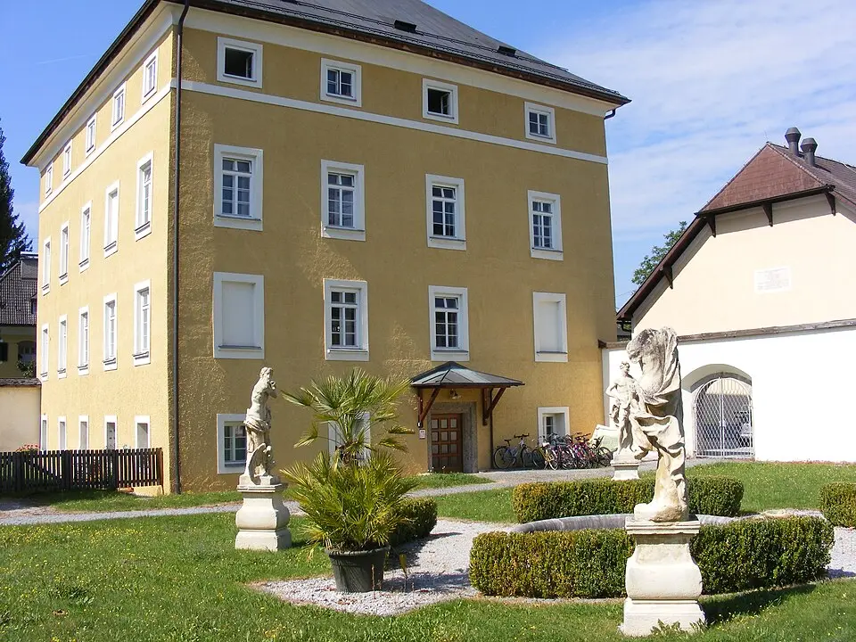 Aiglhof mit Gartenbaudenkmälern