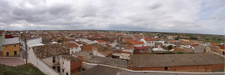 Ledaña