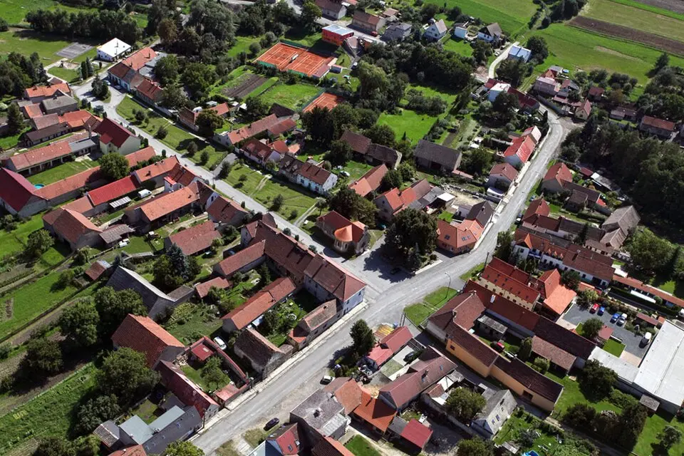 Ledce