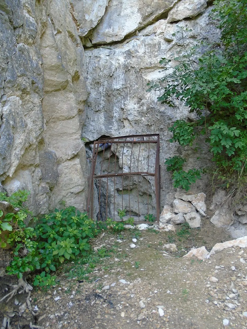 Lehelős-lyuk