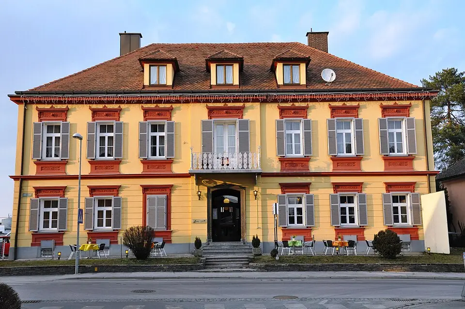 Obrázek: HGZ · CC BY-SA 3.0 AT Gasthaus