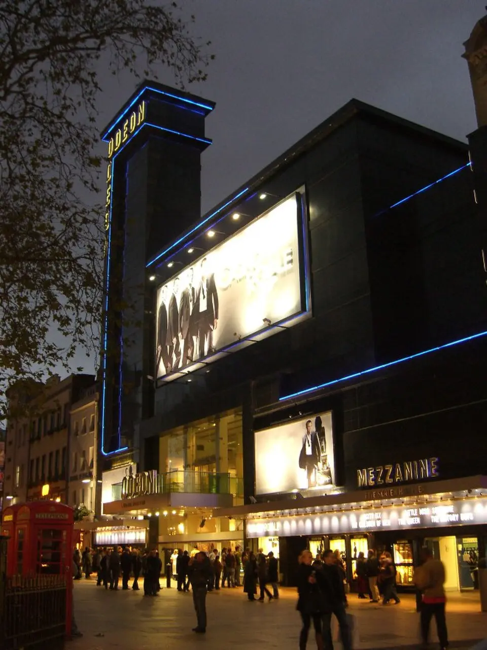 Obrázok: The original uploader was Danjamz at English Wikipedia. · Public domain Odeon Leicester Square