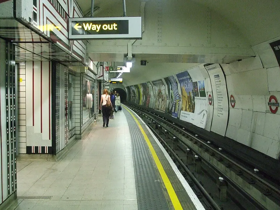 Obrázok: Sunil060902 · CC BY-SA 3.0 Leicester Square