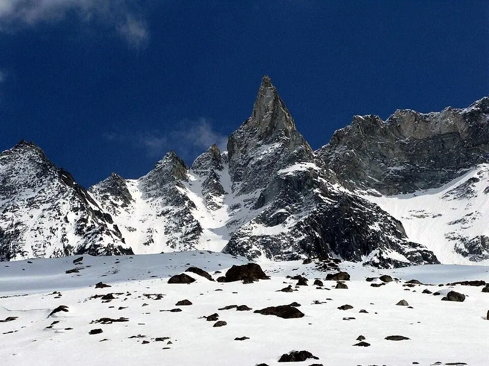 Aiguille de la Tsa