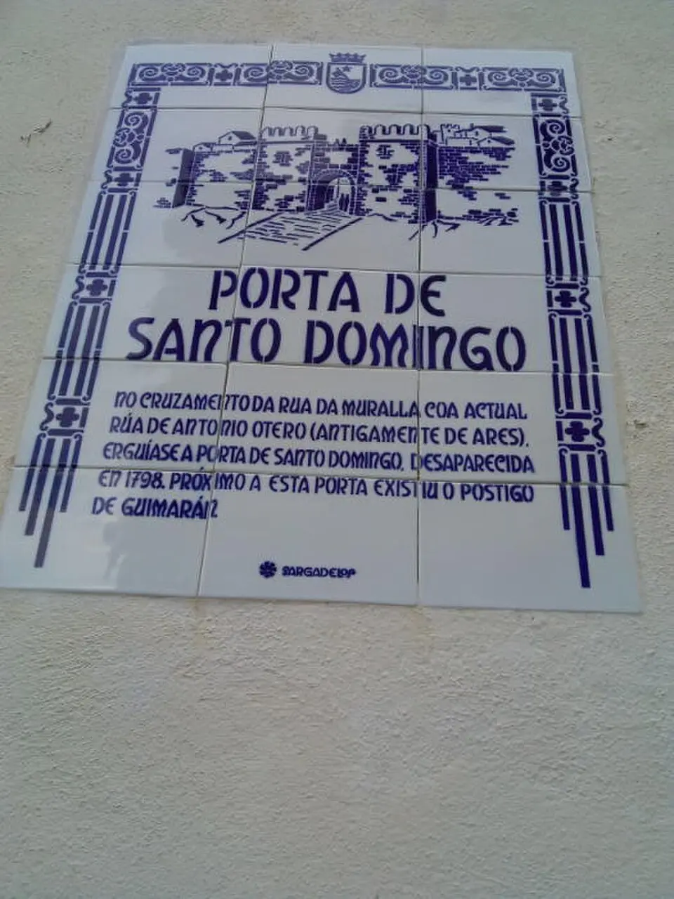 Castillo. Murallas