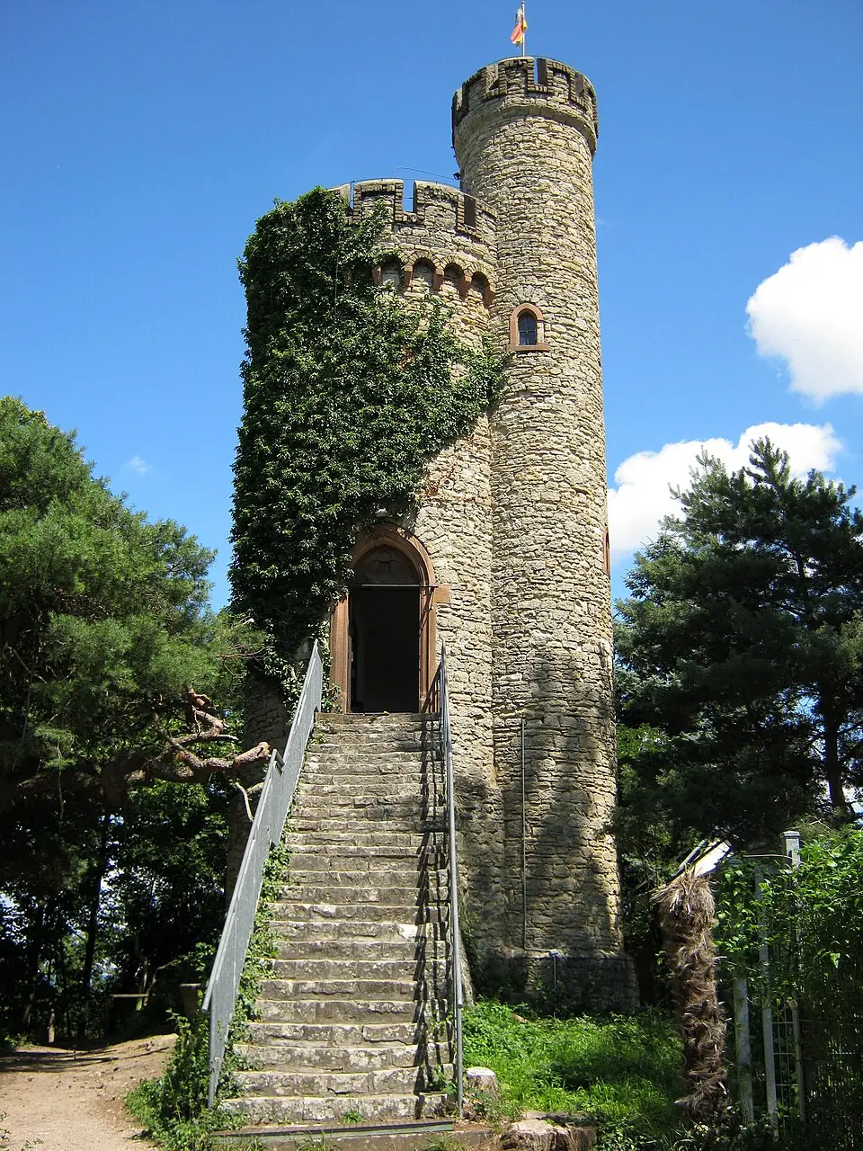 Lennebergturm