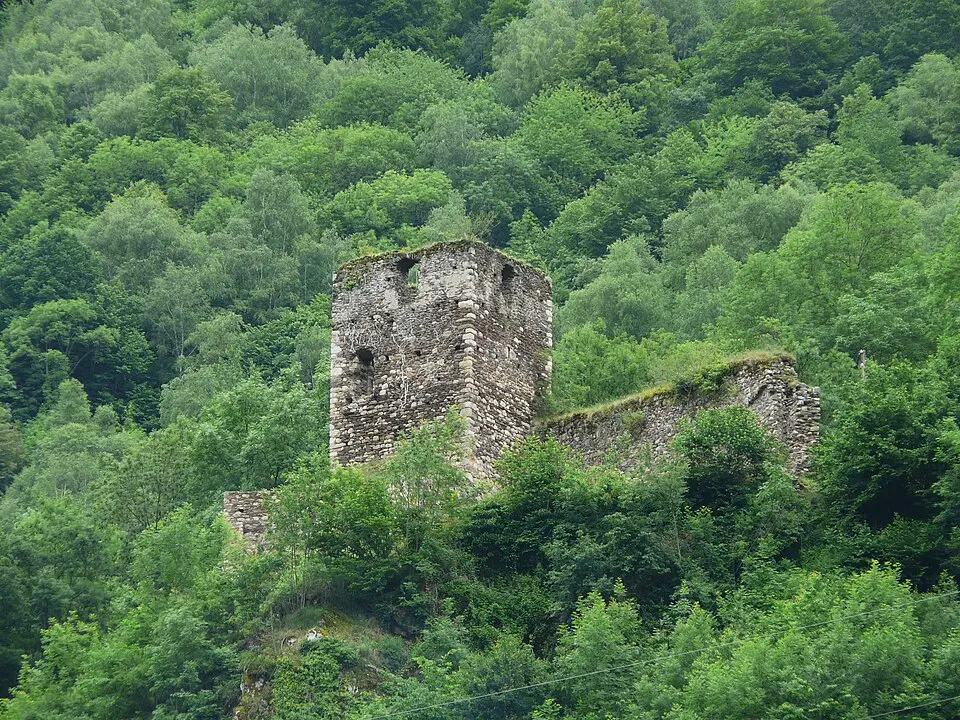 Castillo de Les