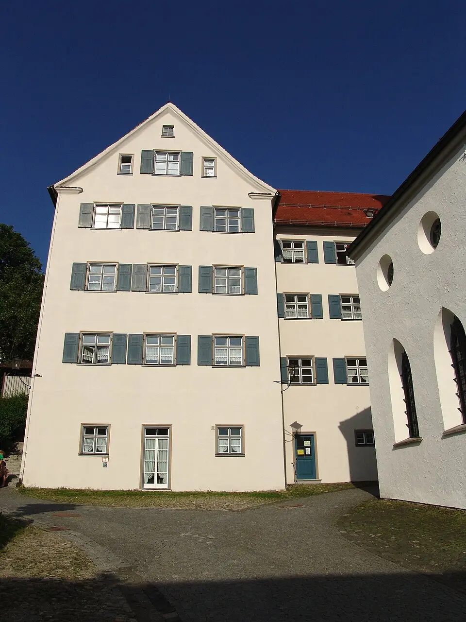 Obrázok: Tilman2007 · CC BY-SA 3.0 Franziskanerinnenkloster Leutkirch im Allgäu
