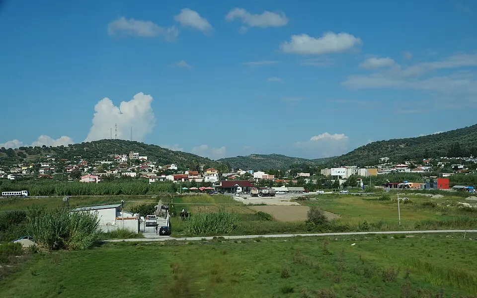 Komuna Levan
