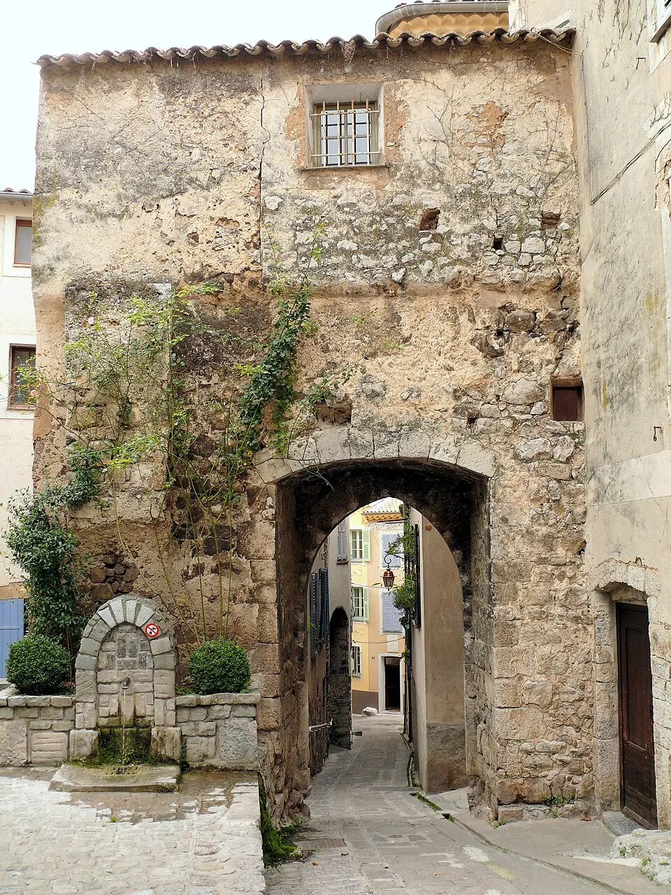 rempart de Levens