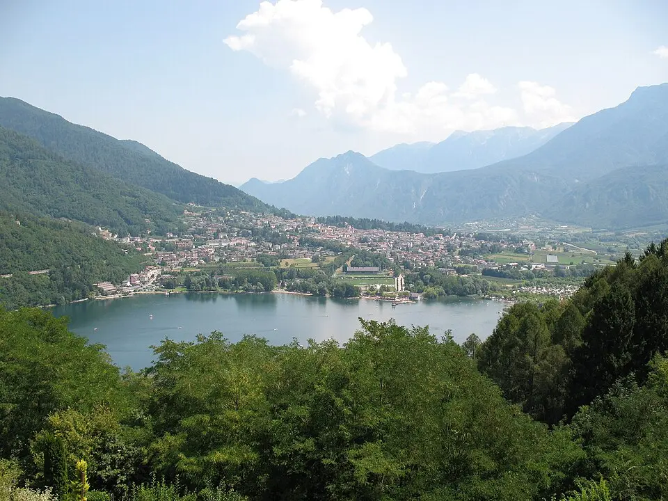 lago di Levico