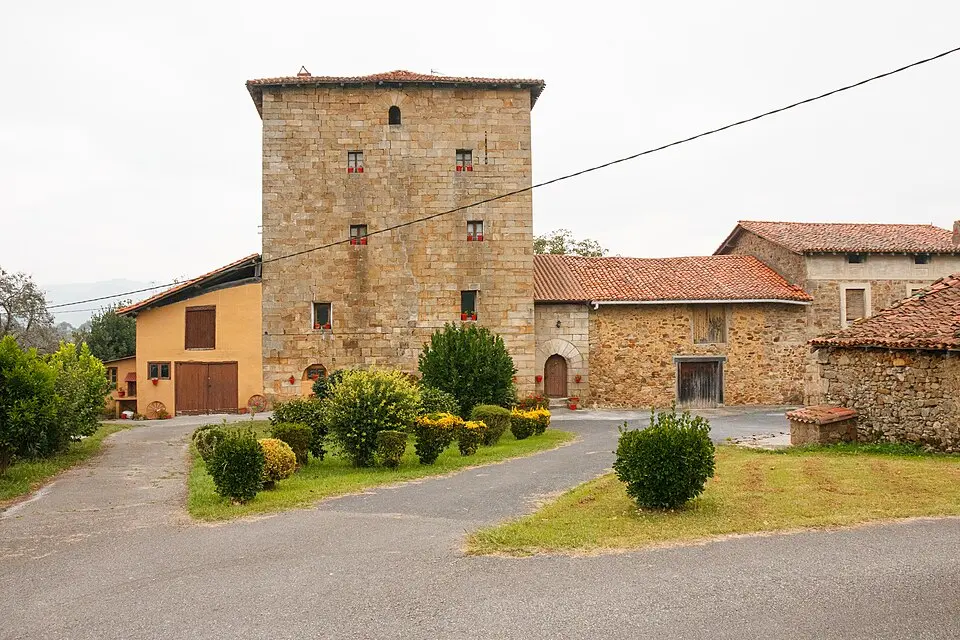 Torre De Lezama