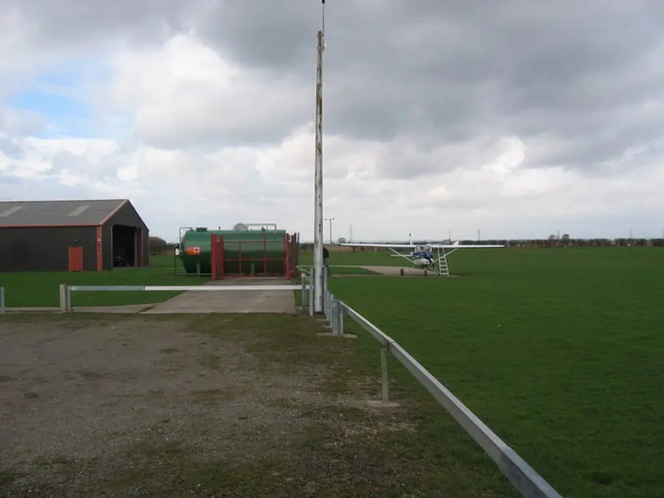 Beverley/Linley Hill Airfield