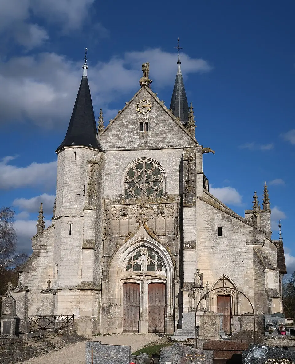 Image: Robin Chubret · CC BY-SA 4.0 Église Sainte-Tanche, Lhuître