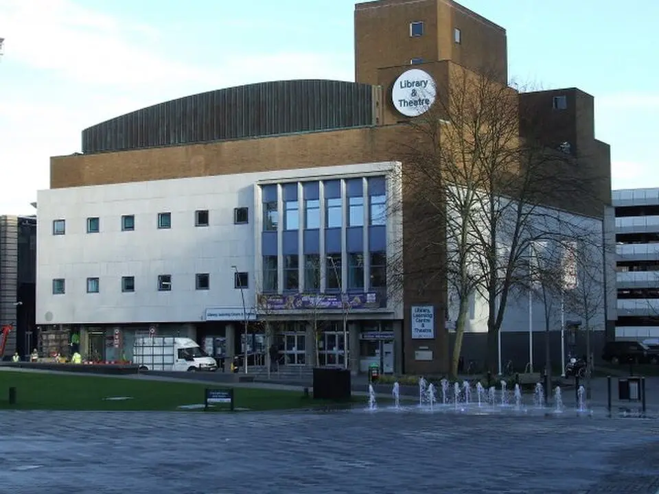 Luton Library Theatre