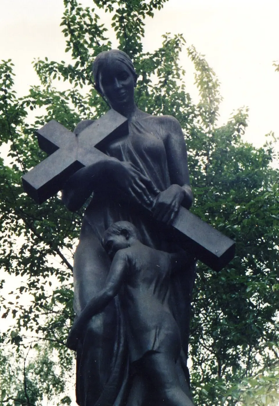 Pomnik Matki-Ojczyzny w Licheniu Starym