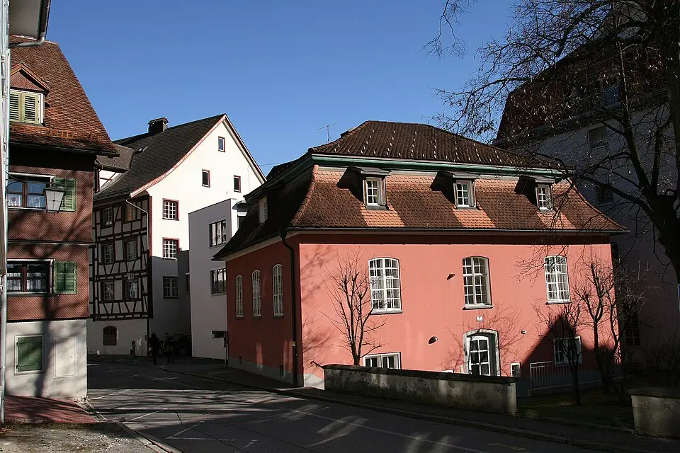 Wohnhaus, Ehem. Synagoge, Rotes Haus