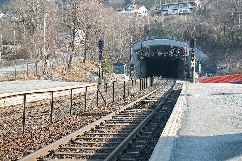 Lieråsen Tunnel