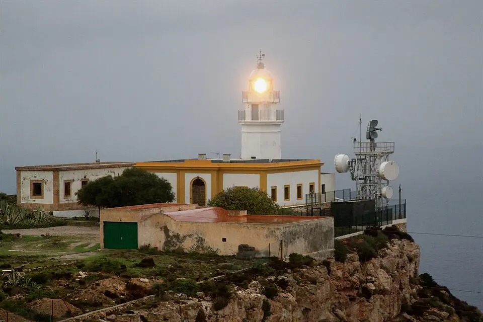 Obrázok: Roy Luck · CC BY 2.0 Faro de Mesa Roldán