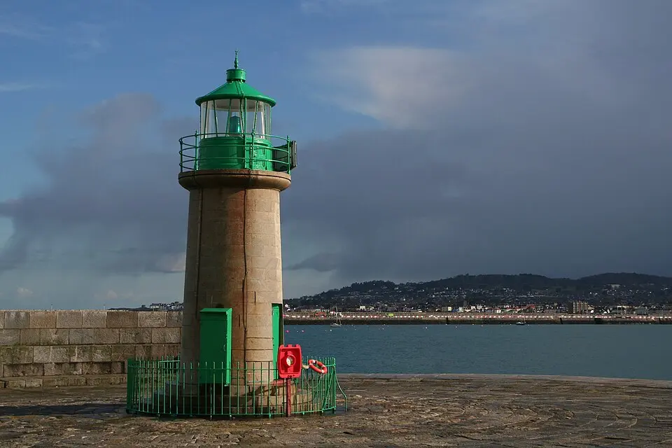 Dun Laoghaire West Lighthouse