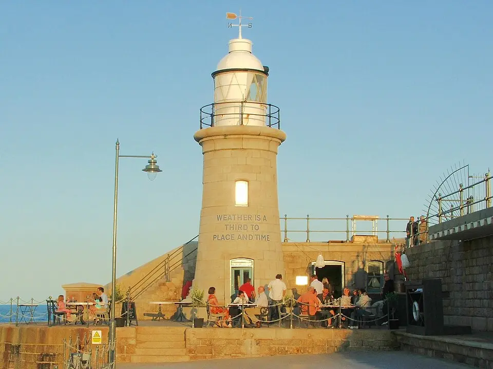 phare de Folkestone