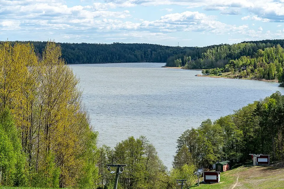 Slika: SiberianJay · CC BY-SA 4.0 Granåsen