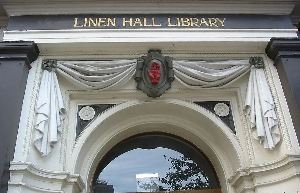 Image: Man vyi · Public domain The Linen Hall