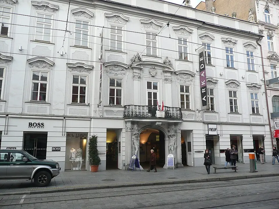 Palais Weissenwolf