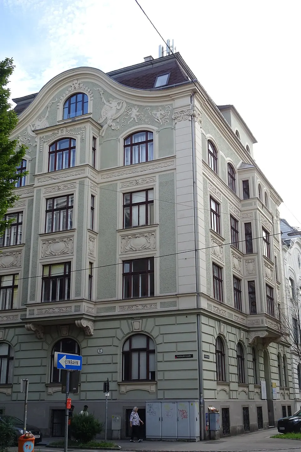 Wohnhaus Schillerstraße 12