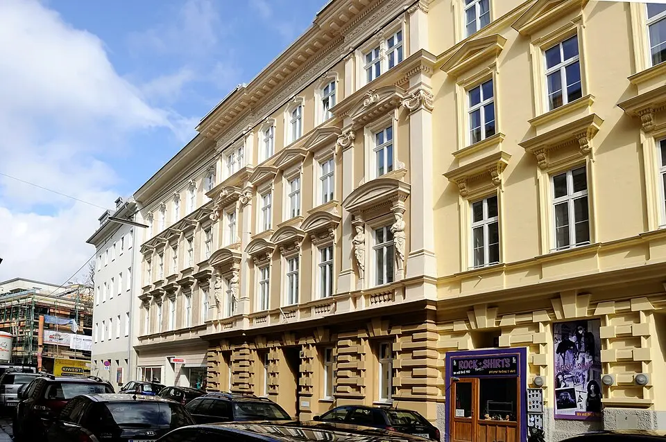 Waltherstraße 19