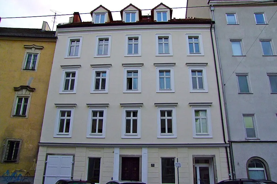 Zollamtstraße 20