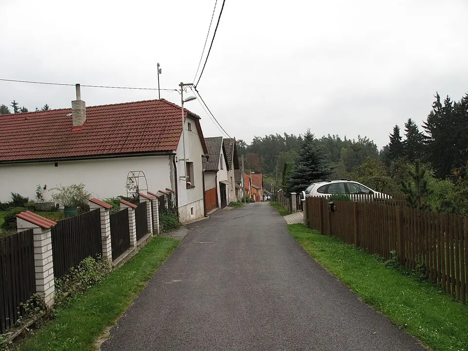 Lipiny u Veliše
