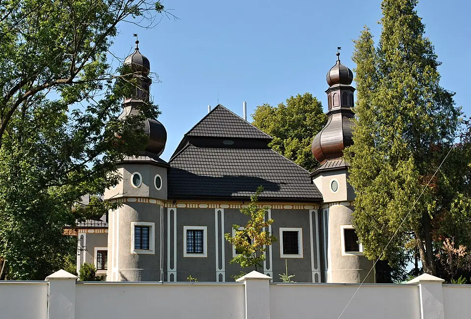 kúria a park, kúria