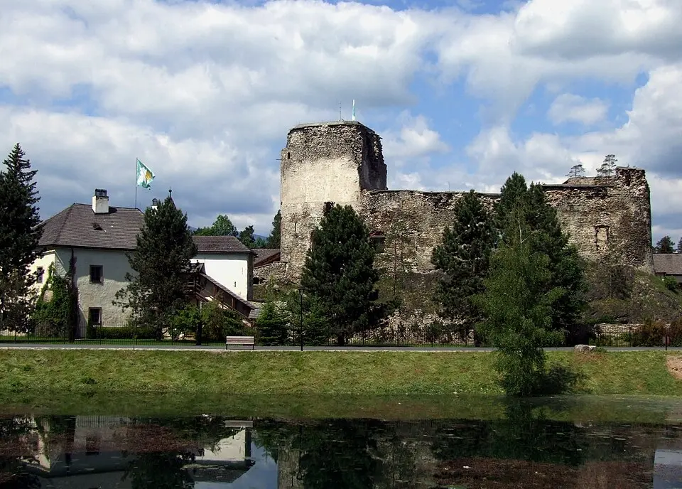 Bild: Pudelek (Marcin Szala) · CC BY-SA 3.0 Burg Liptovský Hrádok