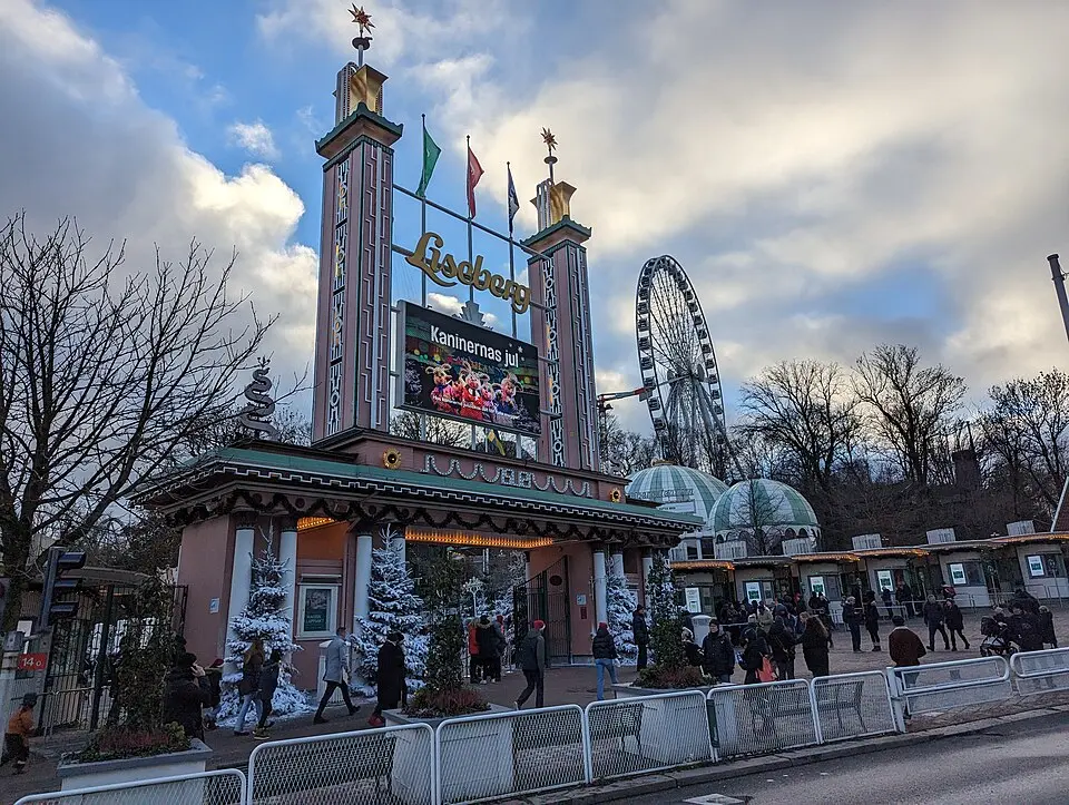 Obrázok: AleWi · CC BY-SA 4.0 Liseberg