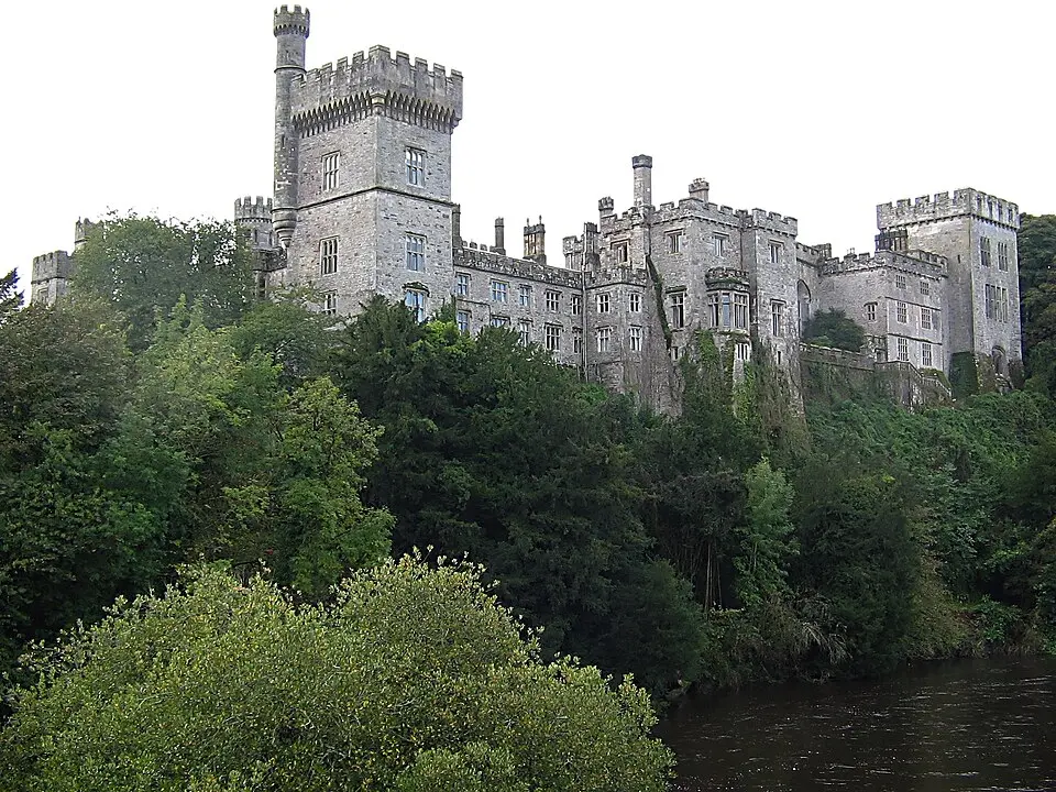 Obrázek: Dermot · CC BY-SA 2.5 Lismore Castle