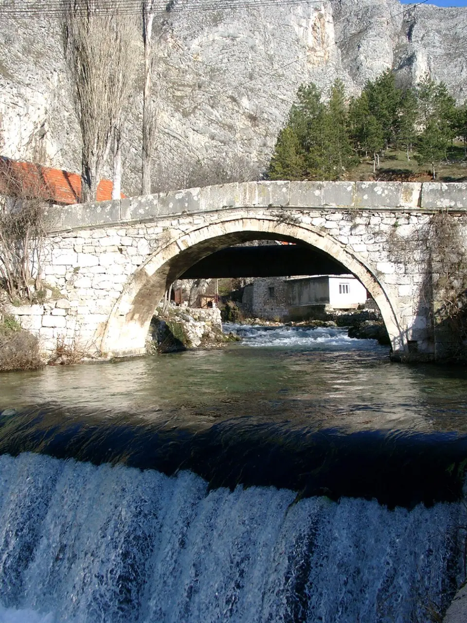 pont sur le Duman