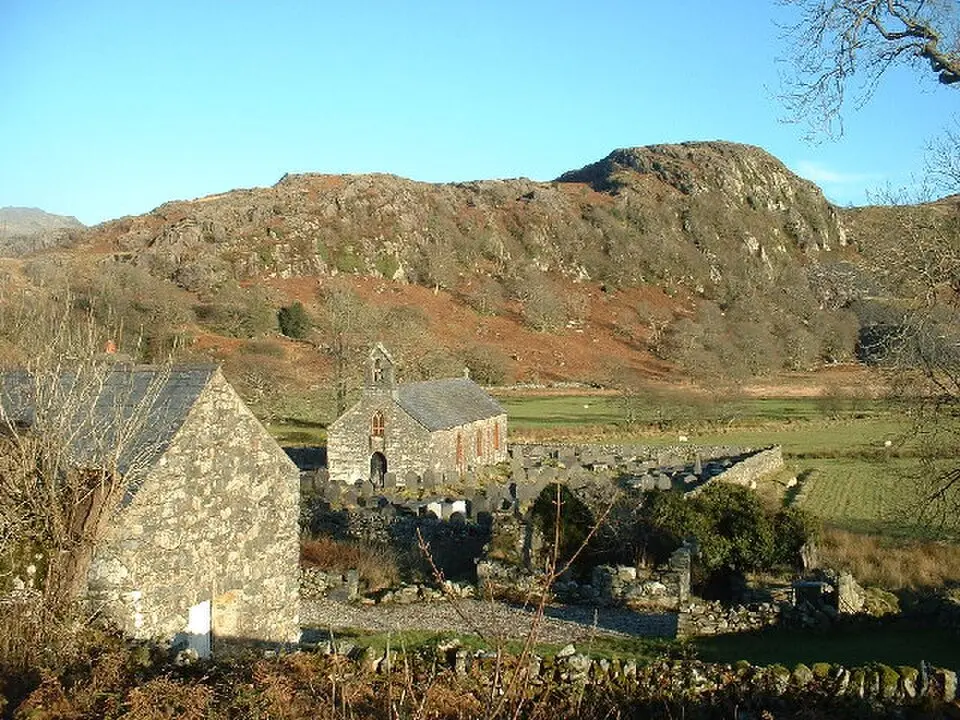 Llanfihangel-y-Pennant