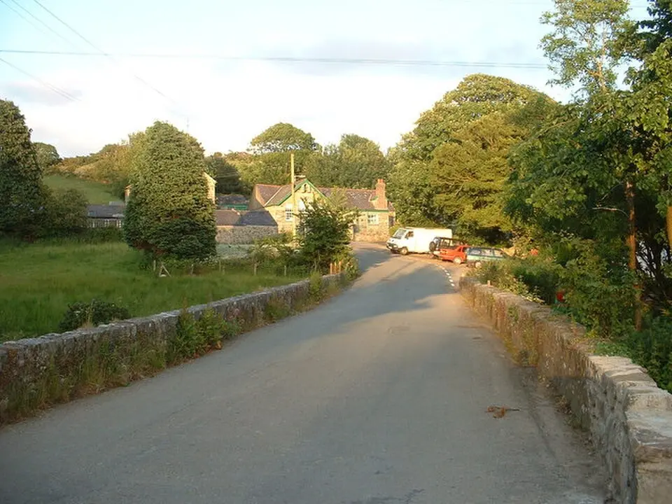 Image: David Medcalf · CC BY-SA 2.0 Llaniestyn