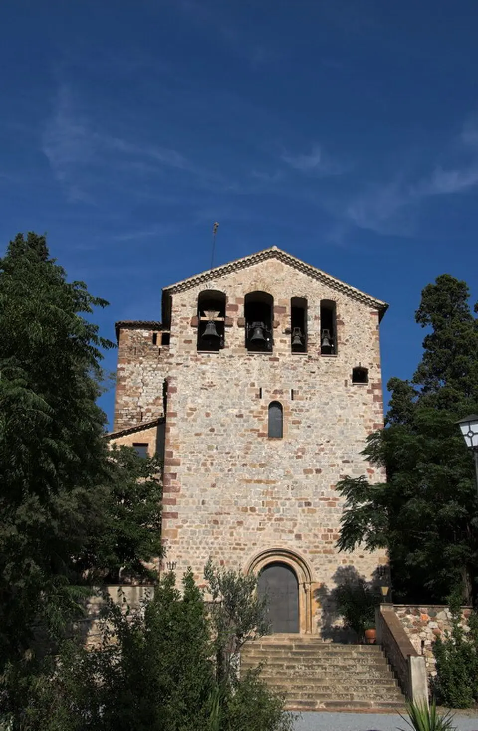 iglesia de Santa María de Llerona