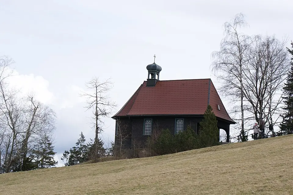 Bild: Asurnipal · CC BY-SA 4.0 Hl Theresia am Pfänder